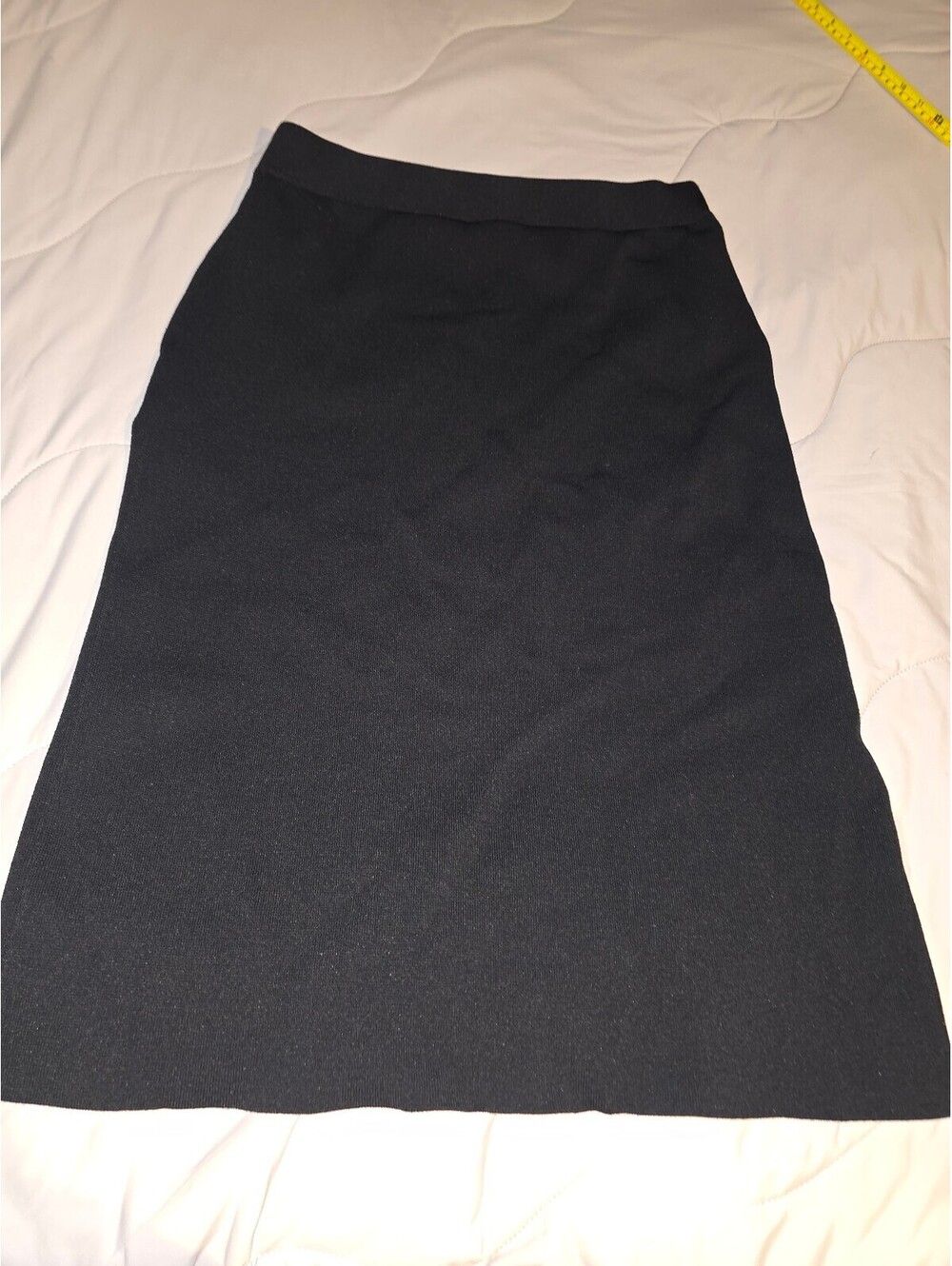 House Of Harlow 1960 Skirt Women's  Black Ribbed Stretch Pencil back Slit - L